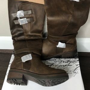 New!! Boots ❤️ - Brown